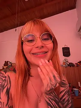 YunoRose_ Chat XXX in diretta