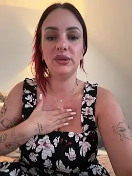 Chatroom XXX en direct de OliviaaFischer