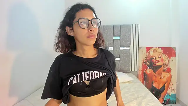 dakotadolly Chat XXX live