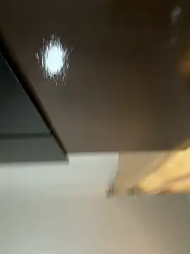 Živý XXX chat CoyoteDuMato