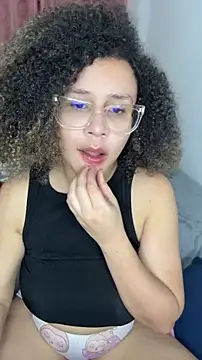 Sexyteacher- Adlı Modelin Canlı XXX Sohbeti