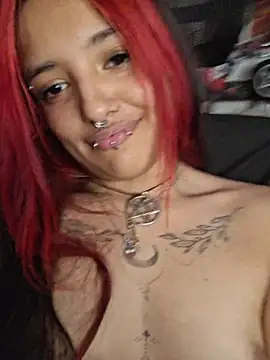 carolinerue's Live XXX Chat