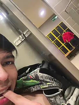 The_Conquer লাইভ XXX চ্যাট
