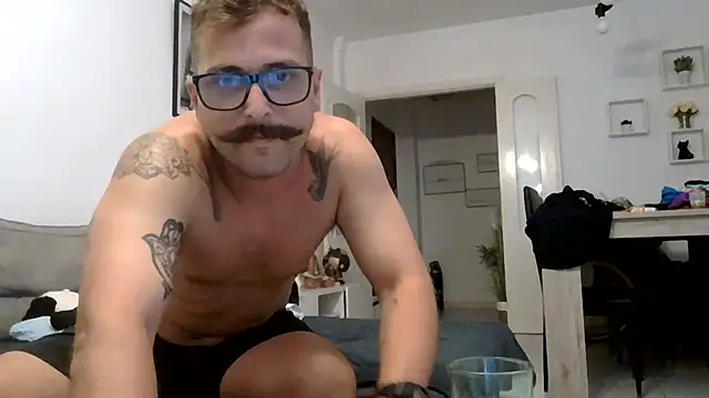 yanick931's Live XXX Chat