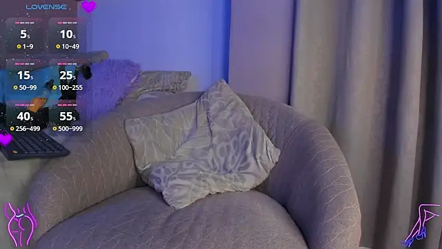 XXX chat uživo modela angel_mozz