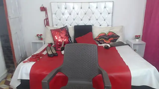 Sweetbigcatt লাইভ XXX চ্যাট