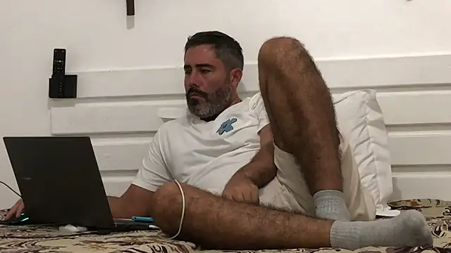 victor_chat live XXX chat