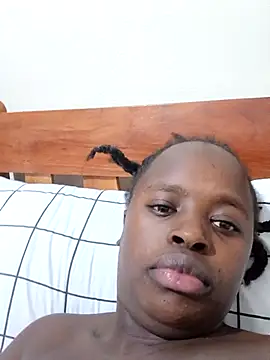 EbonyZipy Adlı Modelin Canlı XXX Sohbeti