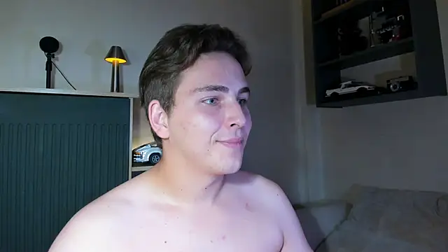 Eric_ether Show in webcam