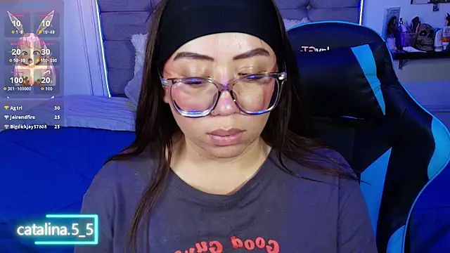 XXX chat uživo modela Kata_Bigboobs