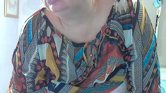 Lusi-777's Live XXX Chat