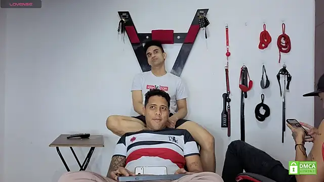 Chat XXX en directo de EliteBoysLive