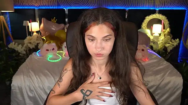 Živý XXX chat BabyFlowerr
