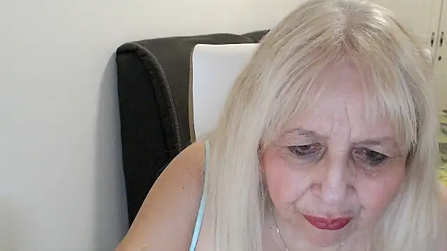XXX chat uživo modela SusiLifeXXX