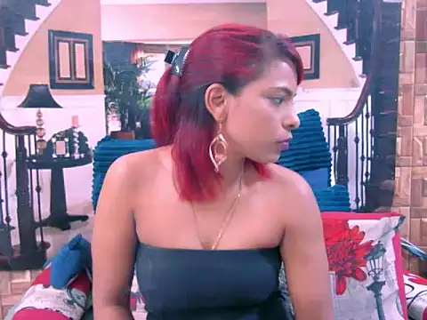 צ'אט XXX בשידור חי של IndianSexyAss