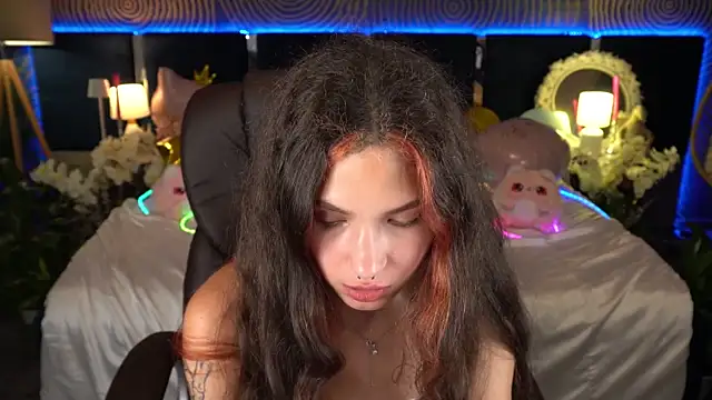 BabyFlowerr's Live XXX Chat