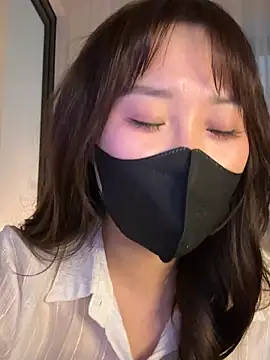 Be_Miuu 网络视讯表演