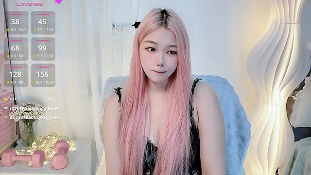 Chat XXX ao vivo de -Nini--