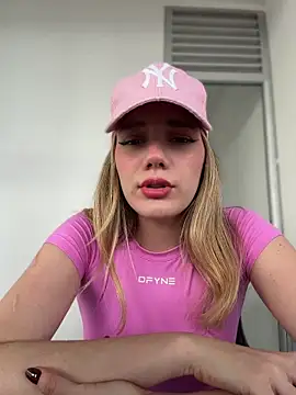 NicoleCut Live XXX-chat