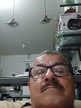 Chat +18 de Misterymem63 ao vivo
