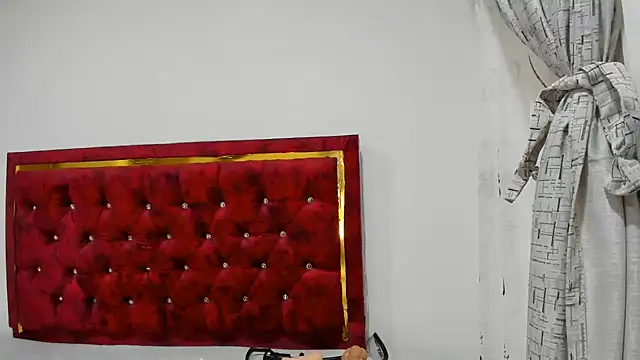 Živý XXX chat charlloteevans_X
