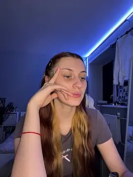 Uniarten XXX чат на живо