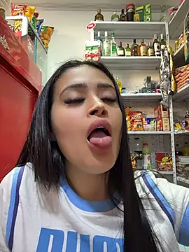 Chat XXX ao vivo de Sara_fun
