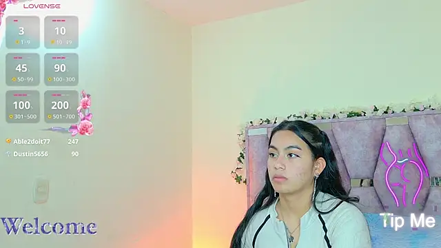 Chat XXX en directo de iris_mandarinne_