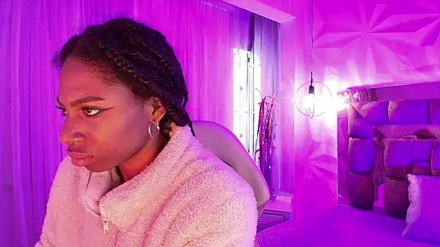 Chat +18 de Queen_perla_ ao vivo