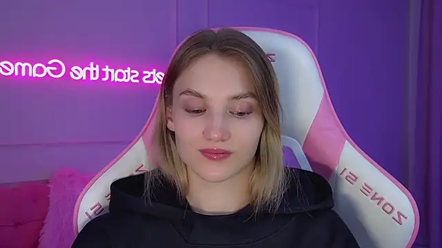 Živý XXX chat StacyEvances