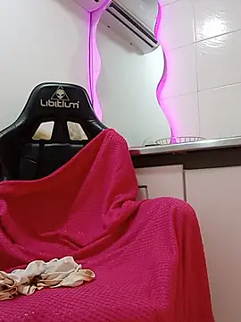 Chatroom XXX en direct de natasha__romanov