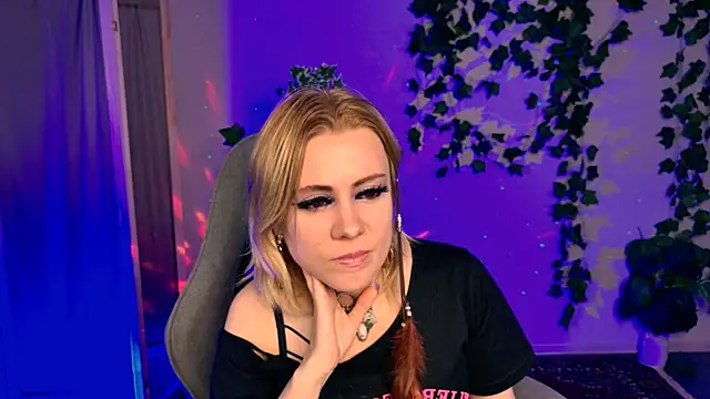 دردشة Kumiho_7777 الجنسية المباشرة