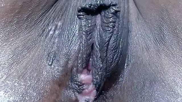 Bunnyxx01's Live XXX Chat