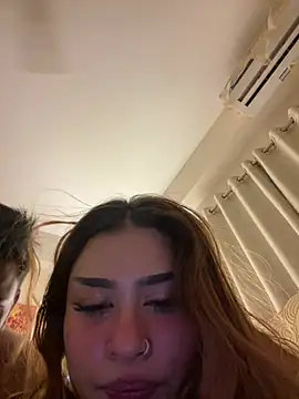AICoUpLE's Live XXX Chat