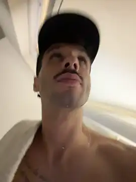 slamdope Webcam show