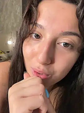 Tasty_NoraX: απευθείας συνομιλία ΧΧΧ