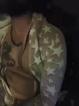Živý XXX chat Ozomitro