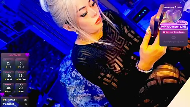 Chat XXX ao vivo de KYLIE_SHEMALE