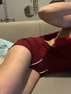 Chat +18 de LaPetitechienne1 ao vivo