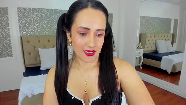KimWessel_ Chat XXX in diretta