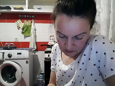 LoveNBloom Live XXX-chat