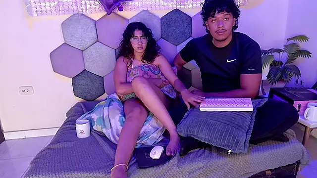 Czat XXX na żywo – Horny_tgn