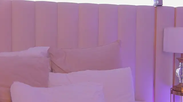 ArianaMell Live XXX-Chat