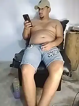 Tequilamaster élő XXX-chatje