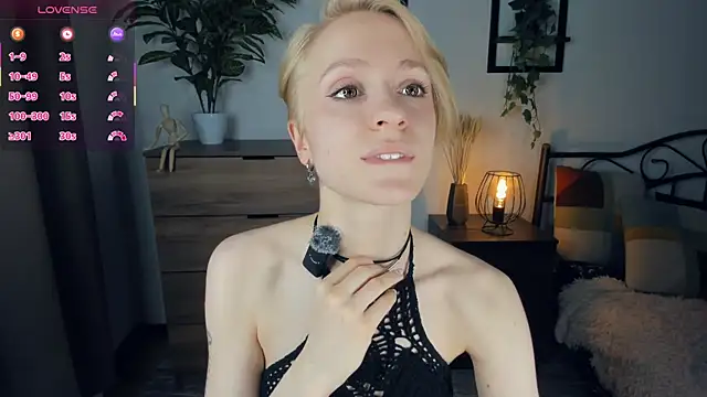 JanettePerro's Live XXX Chat