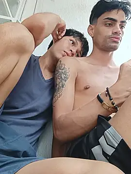 XXX chat uživo modela Limitless_boy