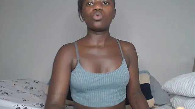 Chatroom XXX en direct de Pixie-Baby