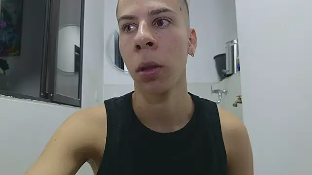 grey___27n Live XXX chat
