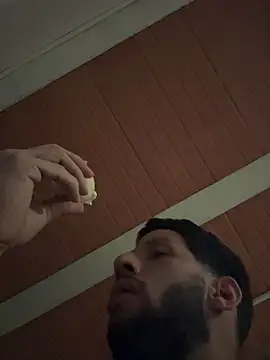 Karim_mansur XXX чат на живо
