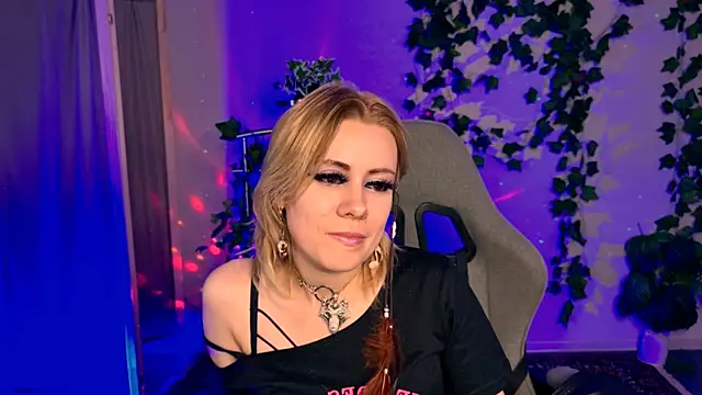 Kumiho_7777 live XXX chat